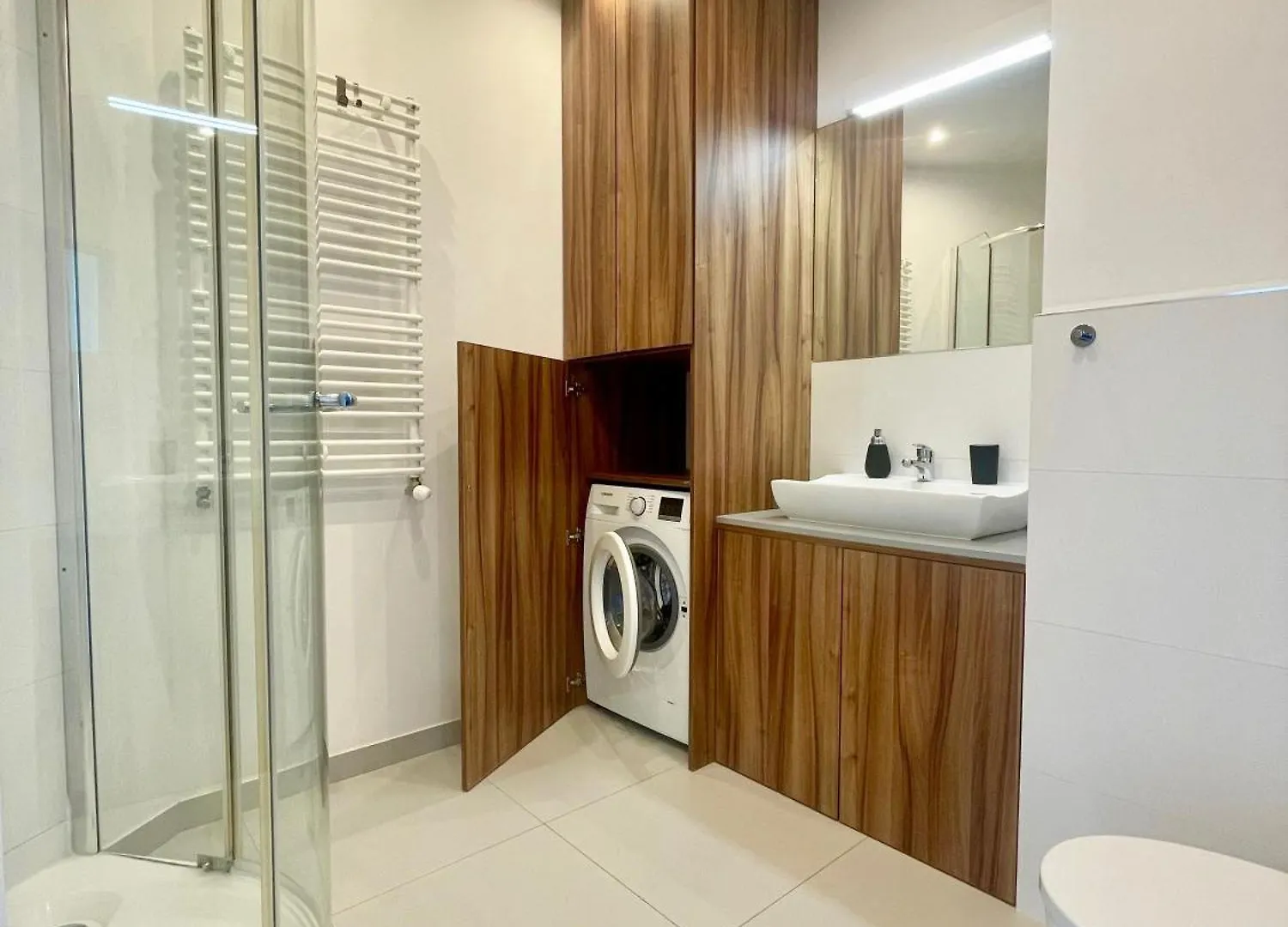 Wola Best Rest Apartment Warsaw